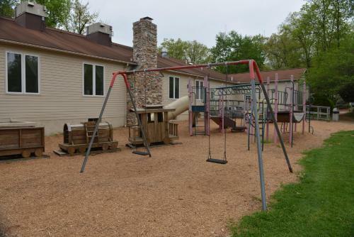 Appalachian Camping Resort Cottage 5