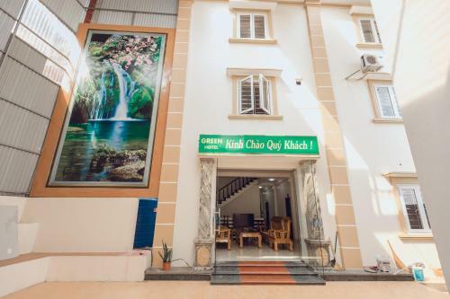 Green Hotel
