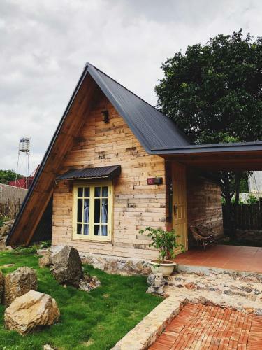 Lavallee Bungalow
