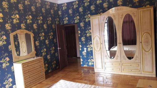 Hostal De-sabua Guest House
