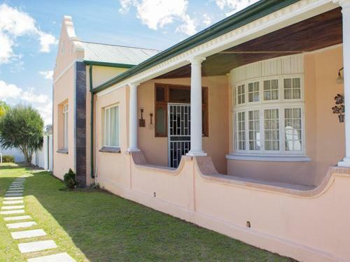 Hostal Ebenezer Guesthouse