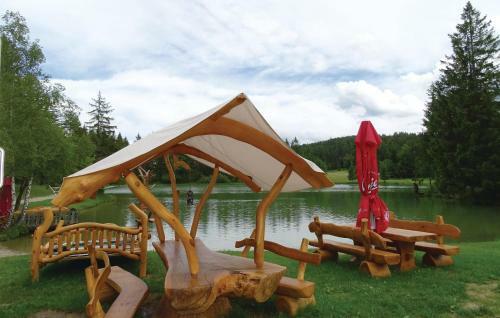 Three-bedroom Holiday Home In Nova Vas