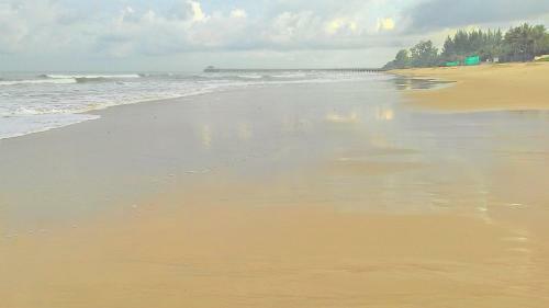 Hostal Natai House