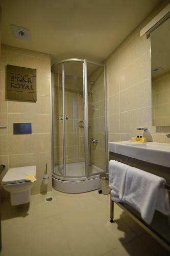Hotel Star Royal