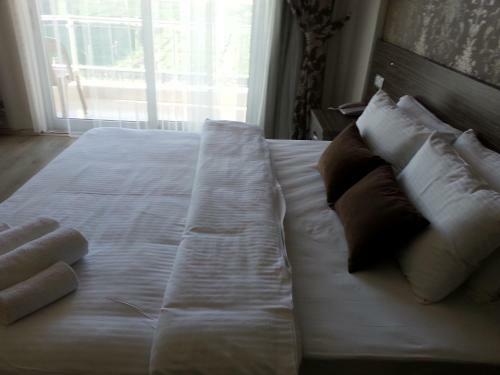 Truva Life Hotel