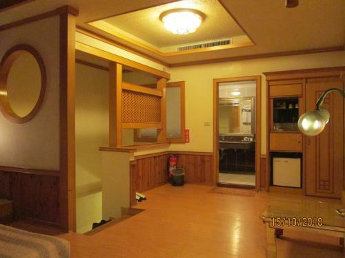 Hotel Huangjia Motel