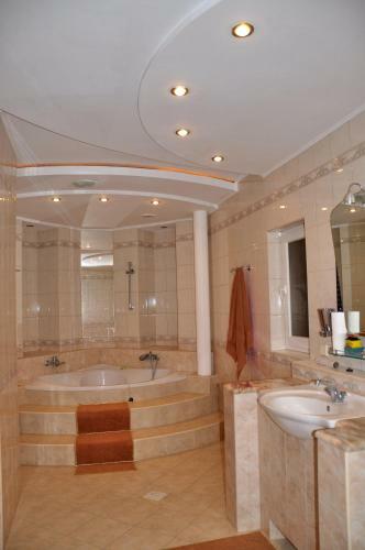 Focus Hotel
