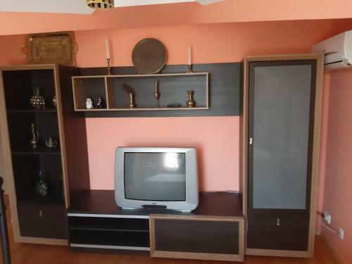 Hostal Crystal Guest House