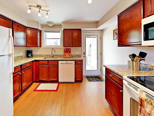 Apartamento East Bolton Duplex Unit A