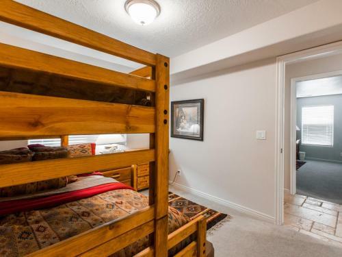 605 Elevator Access, Private Balcony With Beautiful Mountain Views, And More!