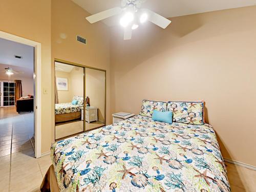121 E Lantana Street Townhouse Unit B