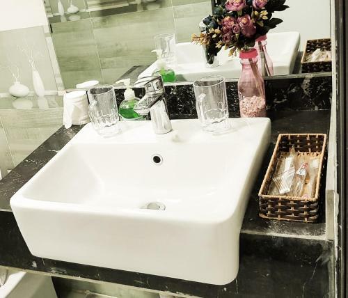 Khang Nhi�n Hotel