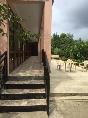 Hostal Guest House On Lakrba 3
