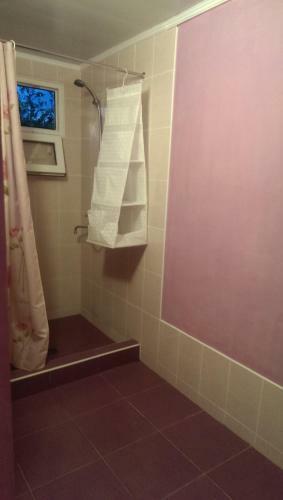 Hostal Tikhanya Gavan Guest House