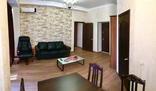 Hostal Zentralny Guest House