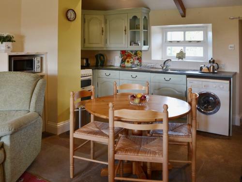 Tom's Cottage