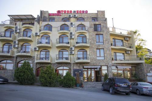 Hotel Toro Negro