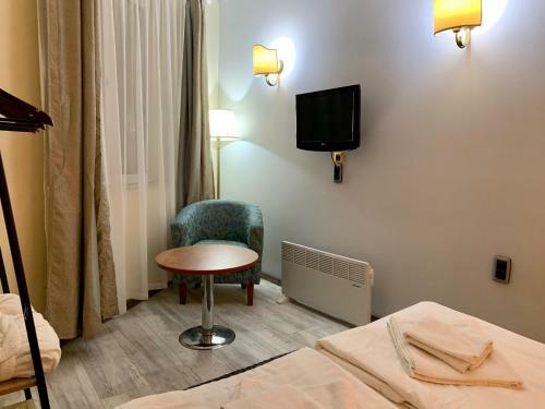 Hostal Guest Rooms Donovi