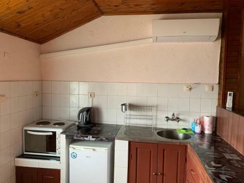 Hostal Guest Rooms Donovi