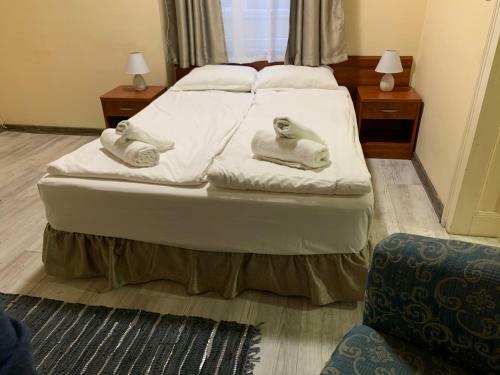Hostal Guest Rooms Donovi