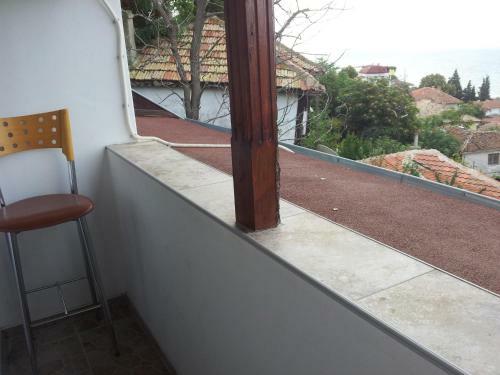 Hostal Guest House Emi