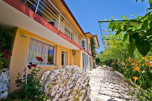 Villa Sequoia