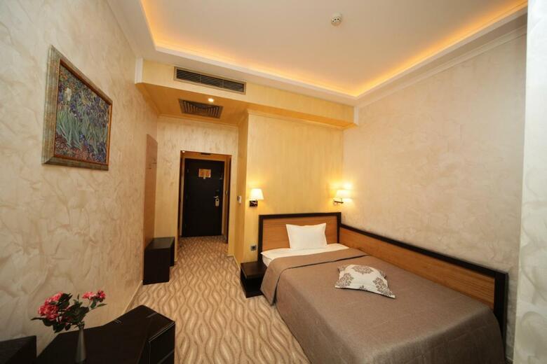 Hotel Oceanic