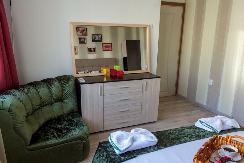 Tevi Apartments