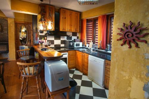 Hostal Casa De Artes Guest House