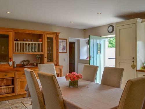Eastsett Byre