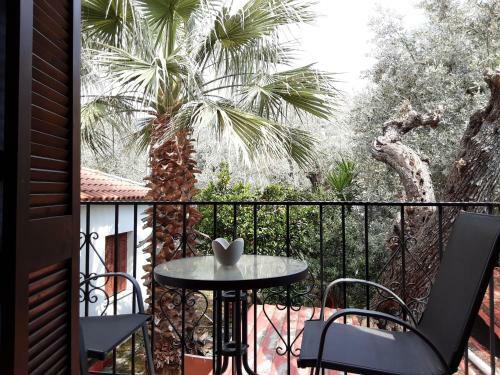 Hostal Poseidon Rooms