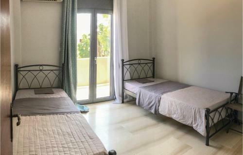 Two-bedroom Apartment In Corinth