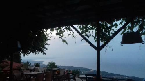 Bed & Breakfast Enastron Guesthouse