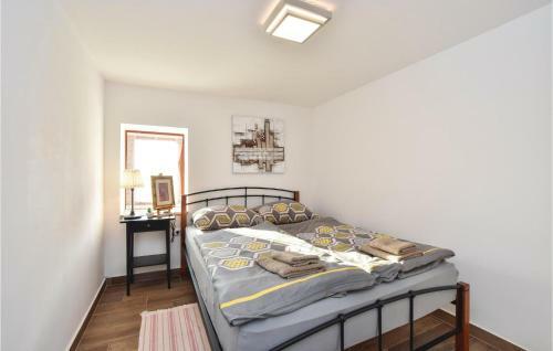 Three-bedroom Holiday Home In Ljut