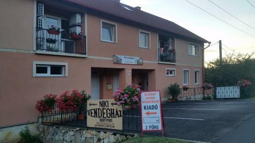 Hostal Niki Vend�gh�z