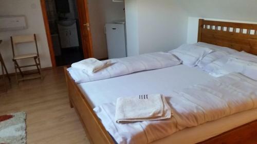 Hostal Niki Vend�gh�z