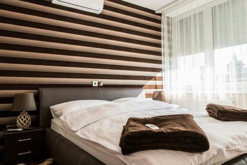 Belv�rosi Apartman Cegl�d