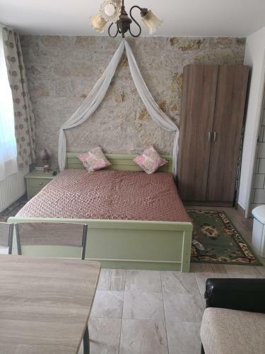 Szitak�t? Apartman