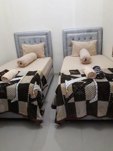 Hostal The Royal Residence