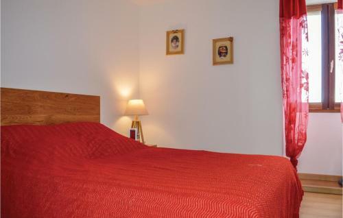 Two-bedroom Holiday Home In Perelli