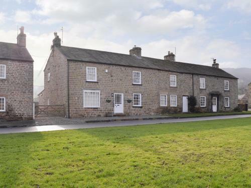 Peartree Cottage & Granary
