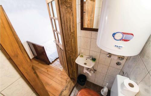 One-bedroom Holiday Home In Lonja