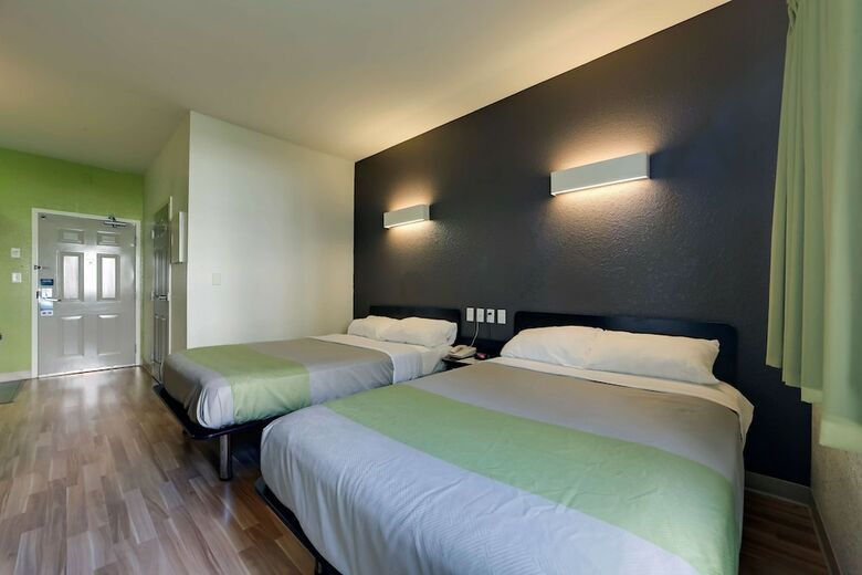 Hotel Studio 6 Mississauga, On - Toronto