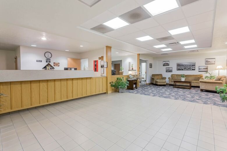 Hotel Super 8 By Wyndham Alma