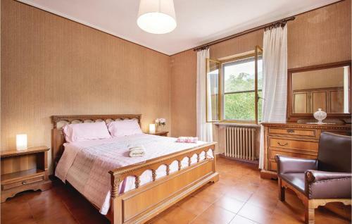 Three-bedroom Holiday Home In Spoleto -pg-