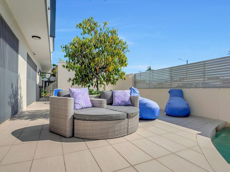 Superior Luxury Apartment In The City