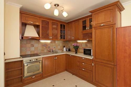 Mars Apartments In Tryavna Beach Complex