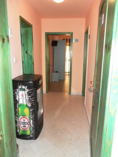 Hostal Villa Mari Guest Rooms