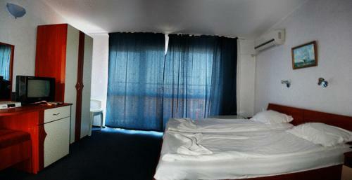 Dirossi Hotel