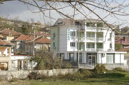 Hostal Karadzhovy Guest House